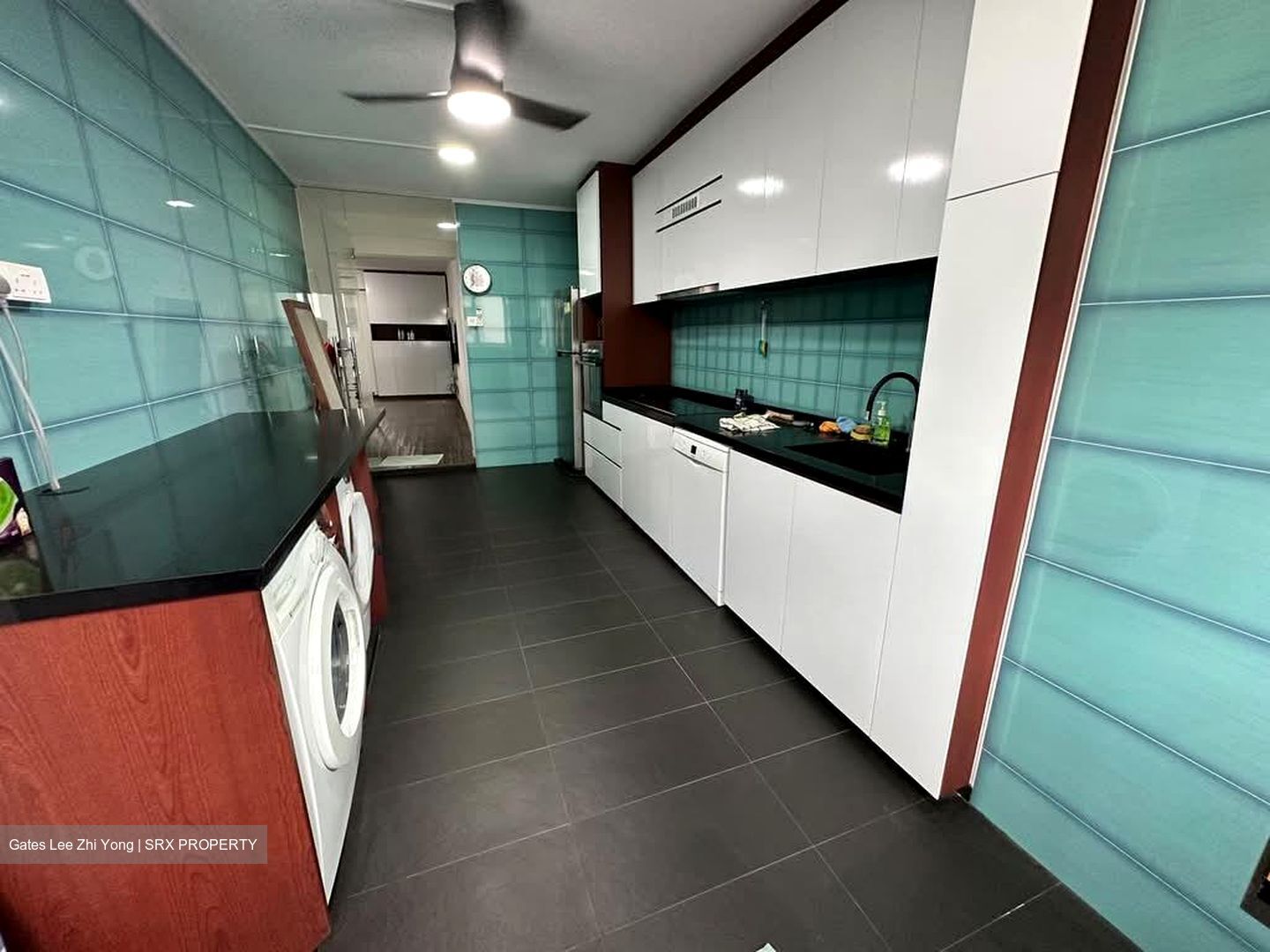 Blk 155 Hougang Street 11 (Hougang), HDB 4 Rooms #572285051